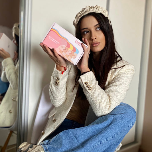 BelleBox "Март": Най-нежната кутия за най-нежния месец